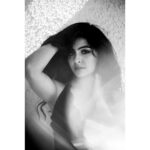Yukti Kapoor Instagram – Some days she is a warrior.
Some days she’s a broken mess.
Most days, she’s a bit of both. 
But every day, she’s there. 

Standing 
Fighting 
Trying 
🦾➰

📸 @deepali_td 
MUA @smrutibhurke_mua