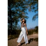 Yukti Kapoor Instagram - Rise above the little things...🌾💋 📸 @deepali_td MUA @smrutibhurke_mua
