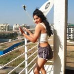 Yukti Kapoor Instagram – The sun on my face ,
The breeze teasing my hair,
What more to life is there ? 🥰

#musicismytherapy #reels #reelitfeelit