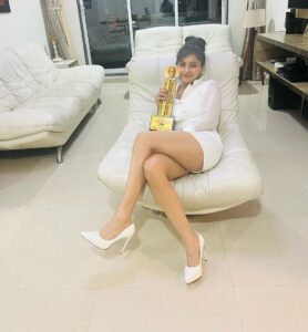 Yukti Kapoor Instagram - As a little girl I have sat multiple times infront of a tv, watching actors get awarded for their hardwork. Never in my life i thought I will be getting an award of highest order i can imagine ( Best actor supporting role for Maddamsir) I am truly honoured and blessed to have been standing where I am right now all because of the platform given by Television industry & the support of the entire team of Maddamsir 
My heart is full of gratitude towards my God father @gyansahay ,my family , My producers @kinnarimehtaa @itsjaymehtaa 
The creator -@priyamishra090 , Writers , directors @hemenchauhan13 @kushalawasthi @neelesh_ambekar @nishithkumarsingh , Dop @rahulsoni1991 , Camera team @vinod_yadav_064 @yoursamangupta @manishsoni_13 and rest of the crew for believing in me and most importantly my lovely audience who has always stood by me as a rock showering their love . Thank you for your support now and always ♥️

MUA @vivekravan_09 

Outfit: @kendieeofficial 
Styling: @styling.your.soul 

PR handled by : @foryoupublicrelations
@dpiaf.official

#dadasahebphalkeaward #dadasahebphalkeiconawardfilms2022 #happiest