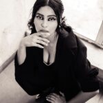 Yukti Kapoor Instagram - 👁️‍🗨️ #photooftheday #fashion #fashionstyle #photoshoot
