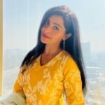 Yukti Kapoor Instagram – Adding a little sunshine to your feed with my favorite yellow Punjabi suit 🌼

Wearing @yuktaadesignerstudio 
@deepa_a_singh 💖