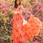 Aahana Kumra Instagram - In full bloom 🌸🌸🌸🌸💕💕💕 #earthday #happyearthday #summerblooms #tuesday Photography : @yashjangidphotography Styling and concept : @abhimanyusinghtomarr Make up and hair : @omsenmakeup . . . . #jaipur #rajasthan #sunmer #pink #pinkpinkpink #bloom #infullbloom #blooms #photography #aahanakumra #summervibes #summerishere Jaipur - The pink city