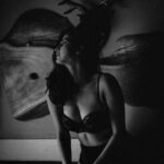 Aahana Kumra Instagram - Cigarettes after sex 🖤 #portraits . . . . #tuesday #aahanakumra #photography #photooftheday Mumbai - मुंबई
