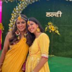 Aahana Kumra Instagram - Laughter😹Spring🌸Joy and Haldi 🌼🌻 Love you @swatirajputofficial 🌸🌸🌼🌼 #haldiceremony #springday #saurabhdi 🌸🫶 . . . . #haldi #yellow #wedding #weddingshenanigans #weddings #indianwedding #girlfriends #friendslikefamily Rudrapur , Uttrakhand