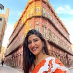 Aahana Kumra Instagram - The majestic and gorgeous #rampuriahaveli in Bikaner! 🐫🏜️ Thank you @abbhishek_sharmaaa for this wonderful tour and pics!! 🌞🌸🫶💕🐫🏜️🦚 #incredibleindia . . . #india #travelphotography #travelouge #thursday #throwbackthursday #throwback #bikaner #rajasthan #aahanakumra Bhanwar Niwas (Rampuria Haveli) Bikaner