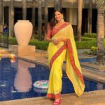 Aahana Kumra Instagram - Send rishtas!? Looking like बसंत ऋतु 💛💛🌻🌻🐝🐝🌞🌞 #weddingseason 📸 by : @aparnathakur . . #weddingphotography #wedding #sunsetphotography #aahanakumra #shaadiseason #shaadi #shaadisaga #saree #sareenotsorry #sareelover Karjat