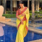 Aahana Kumra Instagram - Send rishtas!? Looking like बसंत ऋतु 💛💛🌻🌻🐝🐝🌞🌞 #weddingseason 📸 by : @aparnathakur . . #weddingphotography #wedding #sunsetphotography #aahanakumra #shaadiseason #shaadi #shaadisaga #saree #sareenotsorry #sareelover Karjat