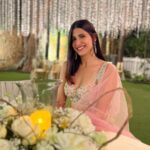 Aahana Kumra Instagram - It’s shaadi season 🌸😘🫶💕🌞🎀🌻🦩♾️🌼 Lehenga : @kaaishabyshalini Earrings : @kushalsfashionjewellery Styling by : @juhi.ali Make up by : me 🌸😘 . . . . #weddingseason #wedding #indianwedding #weddingdecor #lehenga #weddingfestivities #aahanakumra #wednesday #pinkwednesday Mumbai - मुंबई