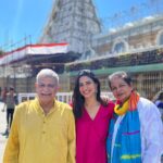 Aahana Kumra Instagram - Gratitude and only gratitude! 🙏🙏 Happy Pongal, Happy Makar Sankranti and Happy Lohri to everyone celebrating!! 🪁🥮🌾💕🌸🌿🌼🌺🌞 #happypongal #happymakarsankranti A big thank you @adityathackeray and Milind sir for this wonderful darshan! Gratitude 🙏 . . . . #tirupati #tirupatibalajitemple #tirupatibalaji #pongal #indianfestival #india #incredibleindia #festivalseason #family #familyiseverything #lohri #makarsankranti #pongal #festivalsofindia #gratitude #prayers Tirupathi Venkateshwara Temple