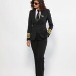 Aahana Kumra Instagram - Men in black 🖤 Women in uniform 🫶👩‍✈️✈️ The photo shoot for Capt. Moon Alves in India Lockdown on @zee5 🇮🇳👩‍✈️✈️💕🫶 #throwbackthursday #throwbackmemories . . . . #throwback #indialockdown #photoshoot #femalepilot #pilot #commercialpilot #womeninuniform #captain #aahanakumra #uniform #captain #actorlife Mumbai - मुंबई
