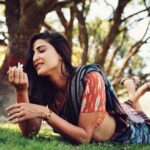 Aahana Kumra Instagram - There is a certain nostalgia and romance In a place you left 🌸💕🌞🐒🏞️🫶 #vintage #waybackwednesday #vintagephotography . . . . #wednesdays #wednesdaywisdom #wednesdaymotivation #wednesdayvibes #vintagefashion #vintageclothing #vintagestyle #aahanakumra Dehradun, Uttarakhand