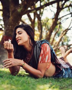 Aahana Kumra Instagram - There is a certain nostalgia and romance In a place you left 🌸💕🌞🐒🏞️🫶 #vintage #waybackwednesday #vintagephotography . . . . #wednesdays #wednesdaywisdom #wednesdaymotivation #wednesdayvibes #vintagefashion #vintageclothing #vintagestyle #aahanakumra Dehradun, Uttarakhand