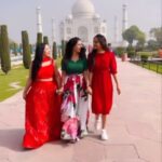 Aashika Padukone Instagram - Memu chala manchi Vallam andi 🥰❤️🫣 @ashikapadukone_official @sree_priya126