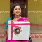 Aashika Padukone Instagram – Thankyou so much @zee5 for this amazing gift box 🎁 It has always been an honour to be a part of the zee family. 
@zeetelugu @zee5telugu 

#anniversary #giftbox #zee5 #zee5telugu #zeetelugu #zeekannada #zee5kannada #trinayani #unboxing #zee