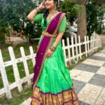 Aashika Padukone Instagram – Am I overdressed?!
Yes. 
Oh Good 💚

Outfit: @aishwarya.madhumika_label 
MUA&Hair: @praneetha_beautymakeover 

#traditional #halfsaree #zee #ethnicwear #ootd #showtime