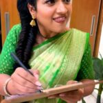 Aashika Padukone Instagram – మన విక్రాంత్ బొమ్మ గీసిన నయని 😂😂 

#Trinayani #ZeeTelugu #ZeeOnTheGoReels #TrendingReelsOnZee 

@anilchowdary._ @ashikapadukone_official