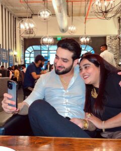 Afsana Khan Instagram - मेरी ज़िंदगी की कहानी अब हकीकत बन गई है, साथ मिला जबसे तेरा, मेरी किस्मत बदल गई है Mine @saajzofficial 💕🤞🧿 miss u 🇨🇦 Abbotsford International Airport