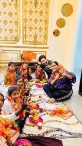 Afsana Khan Instagram - Jai mata di ❤️🙏🙌 Blessings Kanjka poojan 🙌 #jaimatadi #kanjkapoojan #blessing #afsaajz #afsaajzforever ❤️🙏 @saajzofficial @itsafsanakhan