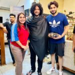 Afsana Khan Instagram - जिस तरह चाहे नचा ले तू इशारे पे मुझे ऐ मालिक तेरे ही लिखे हुए अफ़साने का किरदार हूँ मैं 🙏🙌 Mera Murshad Sai Surinder shah ji ❤️🙏🙌 @dargah_sharif_bakarpur 🙌 Blessed #afsaajz #afsaajzforever #saisurindershahji♥️ #justiceforsidhumoosewala #jaisai Chandigarh, India
