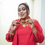 Afsana Khan Instagram - धीरे भोको यह शेरनियों का इलाका है शांत है इसका मतलब यह नहीं कि दहाड़ भूल गए..!! Outfit @itsafsanakhan ❤️ Makeup @glamgoddesscharan ❤️ Chandigarh, India