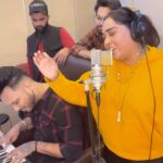 Afsana Khan Instagram - Jamming After a Good Dubing Session hope you like it 💫🙌 @abeerofficiall @oyekunaal6