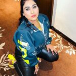 Afsana Khan Instagram - ਉਹ ਬੰਦਾ_ਆਮ ਨਹੀ ਹੋ ਸਕਦਾ ਜਿਹਨੂੰ ਹਰਾਉਣ ਲਈ ਲੋਕ ਕੋਸਿਸ਼ਾਂ ਨਹੀ,, ਸ਼ਾਜਿਸਾਂ ਕਰਨ 🙏✌️ ਹਮਾਰੀ ਹਸਤੀ ਕੋ ਤੁਮ ਕਿਆ ਪਹਿਚਾਨੋਗੇ ਕਈ ਮਸ਼ਹੂਰ ਹੋ ਗਏ ਹਮੇਂ ਬਦਨਾਮ ਕਰਤੇ ਕਰਤੇ 💯 Chandigarh, India