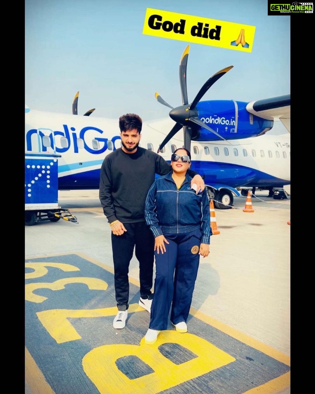 Afsana Khan Instagram - God Did 🙏🙌 Blessed #afsaajz #afsaajzforever 🧿❤️ Chandigarh International Airport