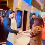 Afsana Khan Instagram – Taveez 🧿❤️ kida phir sun rehe 🙏
@aftabshivdasani @itsafsanakhan @saajzofficial @goldboypro @youngveer @ayeshaakhan_official  @trumakersfilm  @khushpal.trumakers @bcc__music #reels #taveez #sadsongs #titliyaan #blessed #love #lovequotes #loveislove