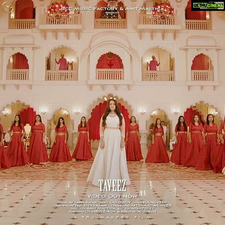 Afsana Khan Instagram - Taveez stands for love and affection. so Here's our official video only on #BccMusicFactory It’s time to cherish every moment of love with #Taveez Song out, tune in now! Don’t miss out on these Sad moments of #Taveez BCC Music Factory and Amit Majithia Presents:- Producer :- @amit_majithia Label :- @bcc__music Project By :- @occasionz360_artist Music :- @goldboypro Singer :- @itsafsanakhan Lyricist :- @youngveer Male Lead :- @aftabshivdasani Female Lead :- @ayeshaakhan_official & @heershaliniofficial Ayesha khan casting :- @iam_obedafridi Director : - @dilsher.trumakers & @khushpal.trumakers Creative head :- @Rj_Vashishth Choreographer :- @tanishsharmadance Production Supervisor :- @manishkhari77 #TaveezOutNow #SadSong #BccMusicFactory #Amitmajithia #AfsanaKhan #occasionz360 #newsong #SongOutNow #Aftab #song #newsong #GoldboyPro #HeerKau