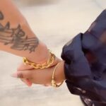 Afsana Khan Instagram - Me & Mine ❤️🧿 @saajzofficial #justiceforsidhumoosewala 🙏