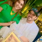 Afsana Khan Instagram - It was great meeting with Big brother 🙏@dubaia @itsmonishbehl My love @saajzofficial ❤️