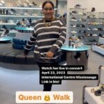 Afsana Khan Instagram - Queen 👸 Walk in Canada 🇨🇦 Coming up @itsafsanakhan live in concert with @gursidhuinsta on April 23, 2023 at the International Centre, Mississauga. Book your tickets now link in bio! Yorkdale