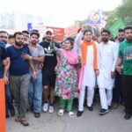 Afsana Khan Instagram - ਸਾਰੇ ਪਿਆਰ ਕਰਨ ਵਾਲੇ ਅੱਜ ਸੜਕਾਂ 'ਤੇ ਨੇ ਸਾਡੇ ਬਾਈ ਦਾ ਸਾਨੂੰ ਇਨਸਾਫ ਮਿਲਣਾ ਚਾਹੀਦਾ @sardarbalkaursidhu @sidhu_moosewala #justiceforsidhumoosewala 🙏 Zirkuper