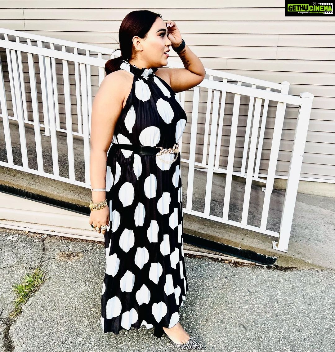 Afsana Khan Instagram - ππ«π€ππ¨π¦ Are u ready Surrey!!!Letβs Rock Tomorrow Get your tickets soon..Ajoo phir lane Raunaka ππππ @parvasimedia @b4usurrey @thetimesofcanada Makeup @pink.touch.studio Surrey, British Columbia