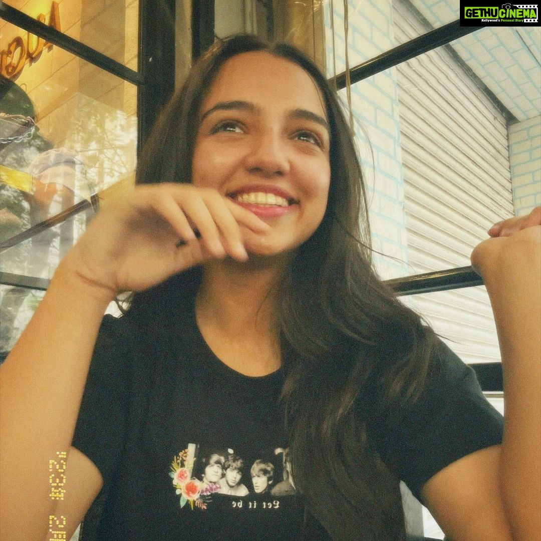 Ahsaas Channa - 507K Likes - February was alllll about not working, working out and coffee dates!