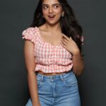 Ahsaas Channa Instagram – I wanna brainwash you into loving me forever 💕

📸 @aniphotoguy 
Makeup by @ritikaturakhia01 
Hair by @andajpatel 
Assisted by @tanvi.r.kothari
