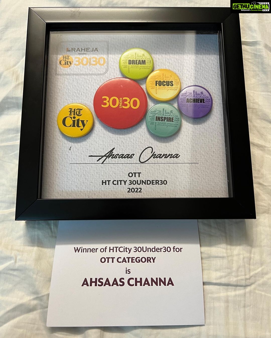 Ahsaas Channa Instagram - Won 30 under 30 babyyyy @htcity Thankyou for this honour. This will always motivate me to be better and work harder. Thankyou to everyone who voted for me. I truly value you, your support and love. Makeup by @wowmakeoversstudio Hair by @poojamakhijanihairstylist Styled myself.