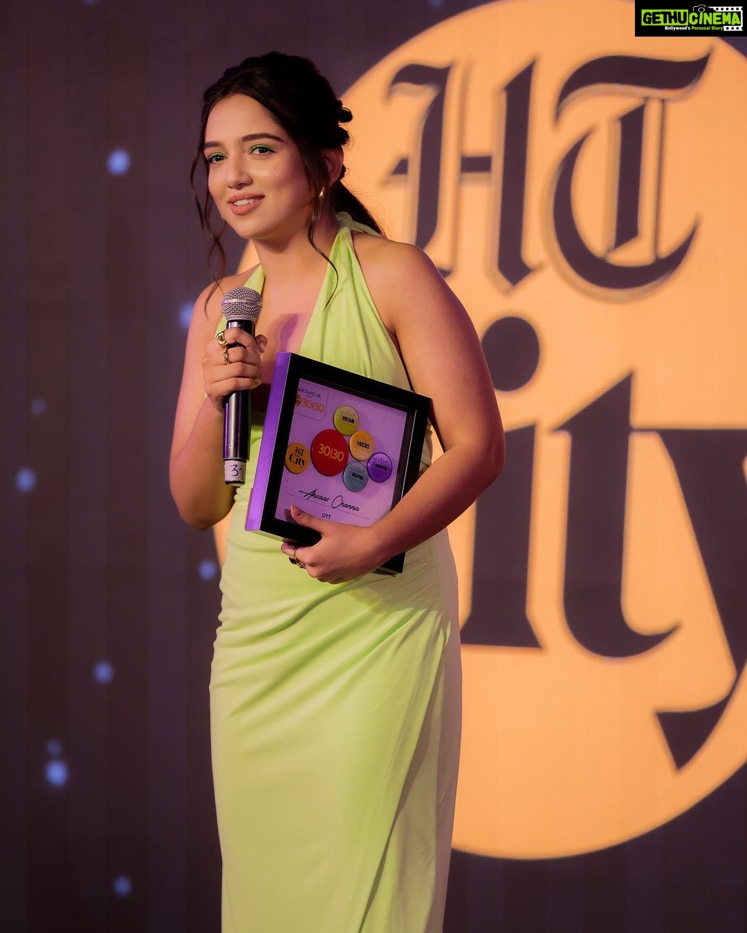 Ahsaas Channa Instagram - Won 30 under 30 babyyyy @htcity Thankyou for this honour. This will always motivate me to be better and work harder. Thankyou to everyone who voted for me. I truly value you, your support and love. Makeup by @wowmakeoversstudio Hair by @poojamakhijanihairstylist Styled myself.