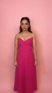 Ahsaas Channa Instagram - I love this reel audio trend. #trendingreels #trending