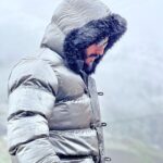 Akhil Akkineni Instagram - Life feels better in the snow 🥶 Rohtang Pass