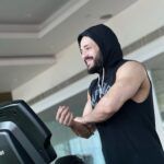 Akhil Akkineni Instagram - Thank your stars ⭐️ Feel content & enjoy your Sunday 💪🏻