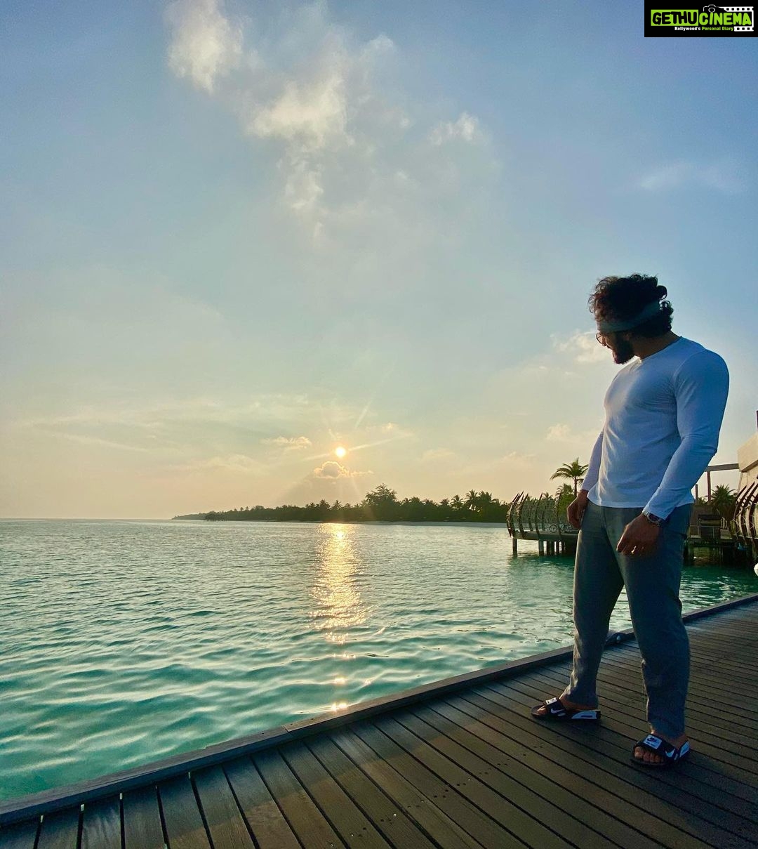 Akhil Akkineni Instagram - Sunrise or sunset ?☀️ LUX* South Ari Atoll