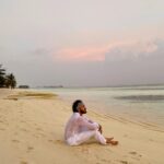 Akhil Akkineni Instagram - What can I say. Was a lovely day 🙏🏻 LUX* South Ari Atoll