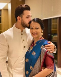 Akhil Akkineni Instagram - Happy women’s day my dearest sunshine @akkineniamala and to all you lovely women out there. Without you there is no light in this world. #womensday2020