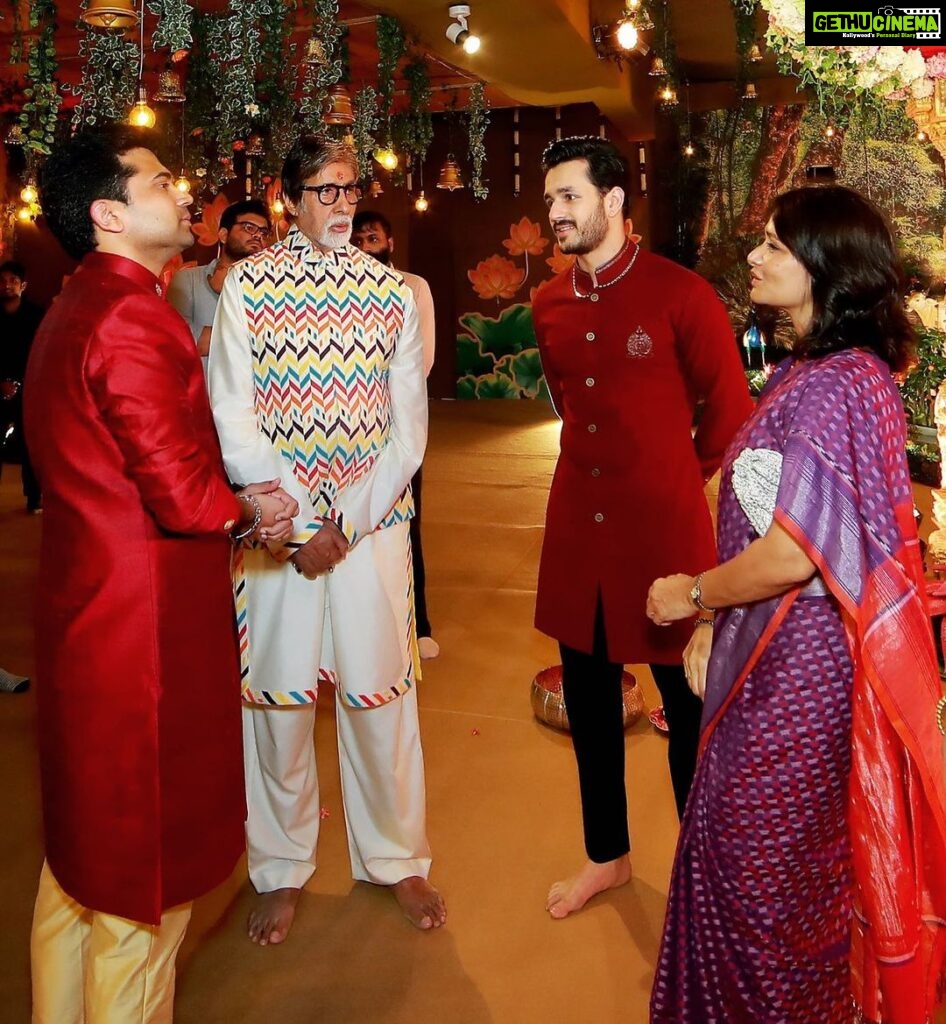Akhil Akkineni Instagram - Was a pleasure attending the Navaratri Pooja at The Kalyan Jewelers residence in Thrissur. Thank you to the whole Kalyan family for hosting us so graciously, the evening was spectacular. As always it was an absolute honour spending some time with Amit Ji as well. @kalyanjewellers_official