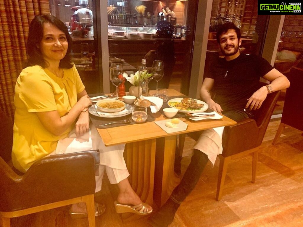 Akhil Akkineni Instagram - Well I had a lovely date tonight with my beautiful mother..... been way too long !! As always the best dinner I’ve had in quite some time.... thank you MA 😘 love u