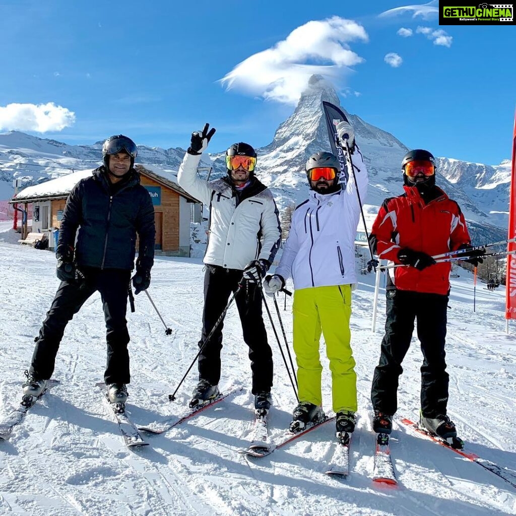 Akhil Akkineni Instagram - Discovering new passions with my fav people ! One of the best experiences I’ve had !! Again this trip reminds me that good company means a great trip.! @ramcharanfit #skistories