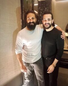 Akhil Akkineni Instagram - I’ve never met any one like you brother. You are “one and only piece” 🔥 Your aura is infectious. Happy birthday Rocky Bhai ! @thenameisyash