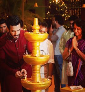 Akhil Akkineni Instagram - Was a pleasure attending the Navaratri Pooja at The Kalyan Jewelers residence in Thrissur. Thank you to the whole Kalyan family for hosting us so graciously, the evening was spectacular. As always it was an absolute honour spending some time with Amit Ji as well. @kalyanjewellers_official